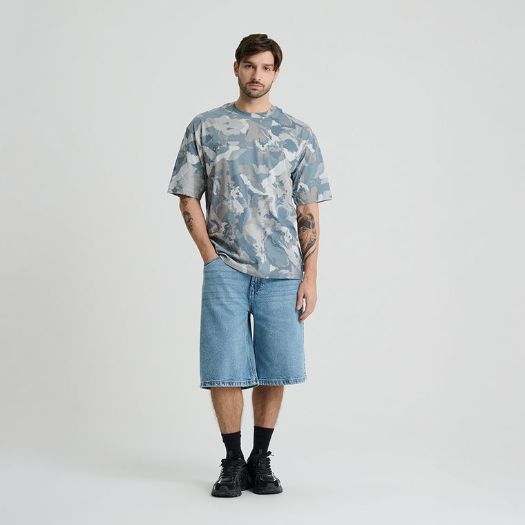Tricou cu model camuflaj si croiala relaxed NOWEAR