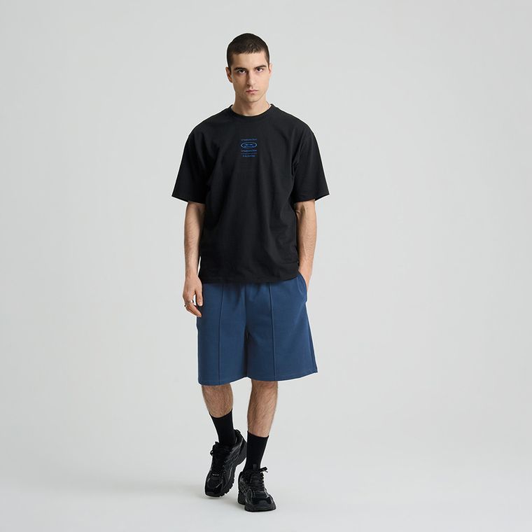 Tricou negru cu croiala relaxed S.W.Smiley NOWEAR