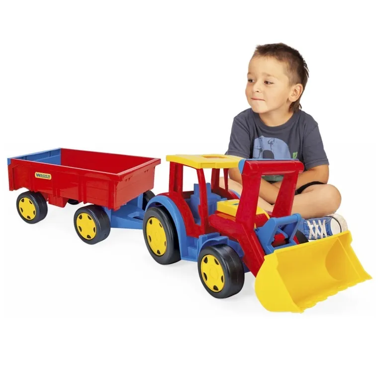 Wader, Tractor Gigant, tractor cu cupa si remorca, vehicul