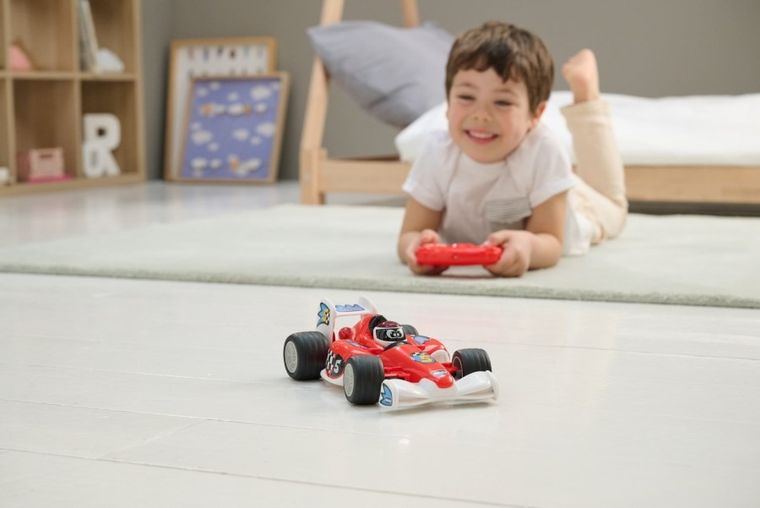 Chicco, Tom Race RC, primul masina cu telecomanda, jucarie