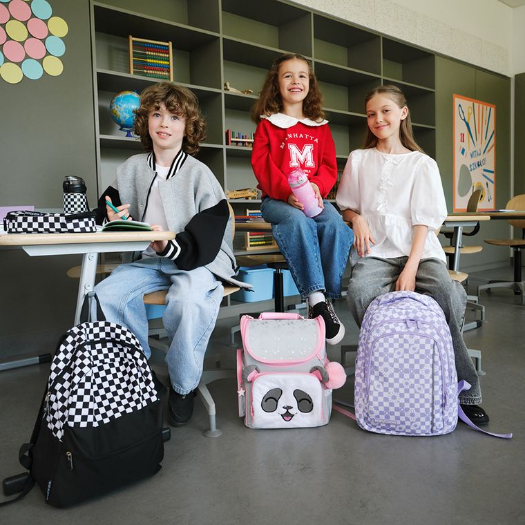 Kayokki, ghiozdan, 1 compartiment, carouri, alb-negru