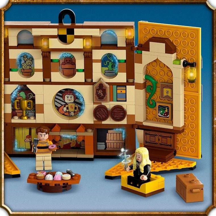 LEGO Harry Potter, Bannerul Casei Hufflepuff, 76412