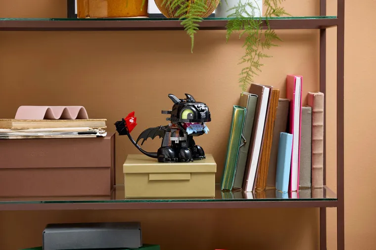 LEGO Icons, Cum sa iti dresezi dragonul: Stirbul, 10375