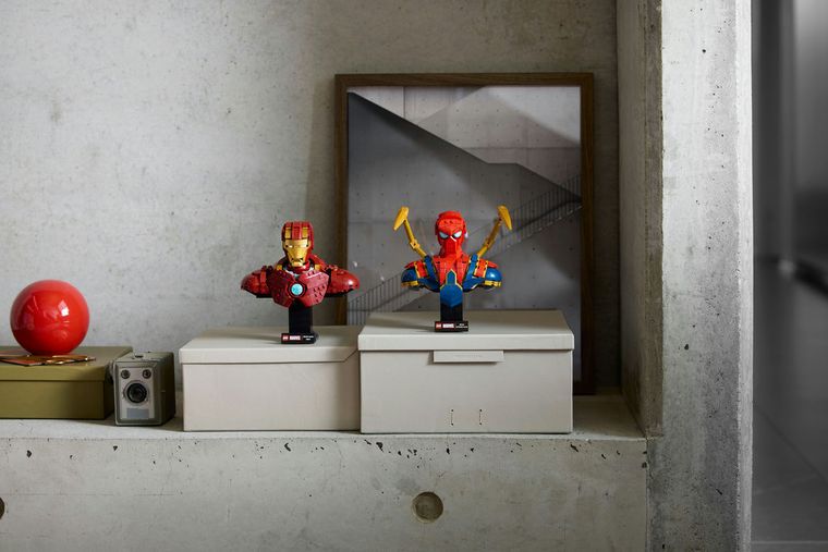 LEGO Super Heroes, Bustul lui Iron Spider-Man, 76326