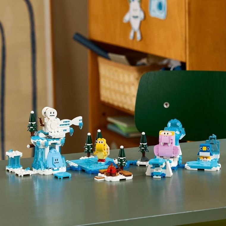 LEGO Super Mario, Set de extindere Morsel si aventura lui in zapada, 71417