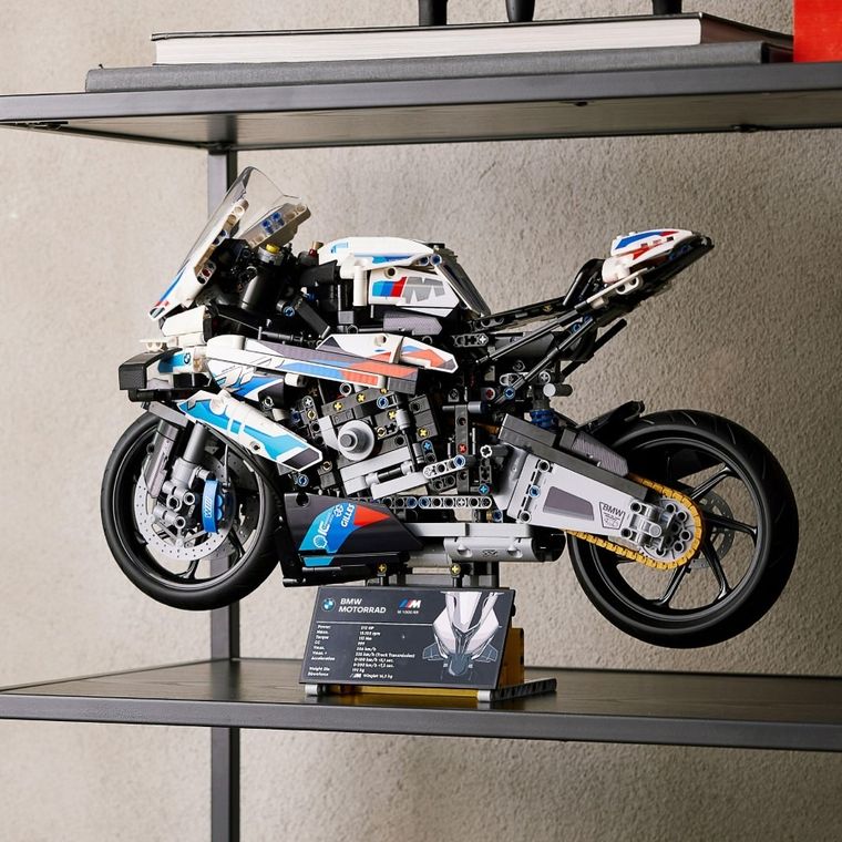 LEGO Technic, BMW M 1000 RR, 42130
