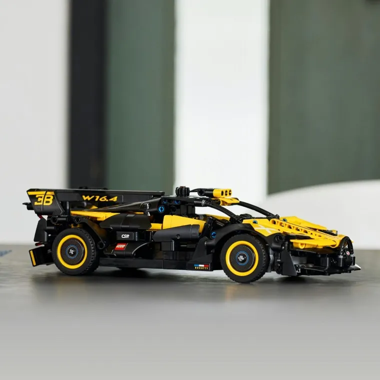 LEGO Technic, Bolid Bugatti, 42151
