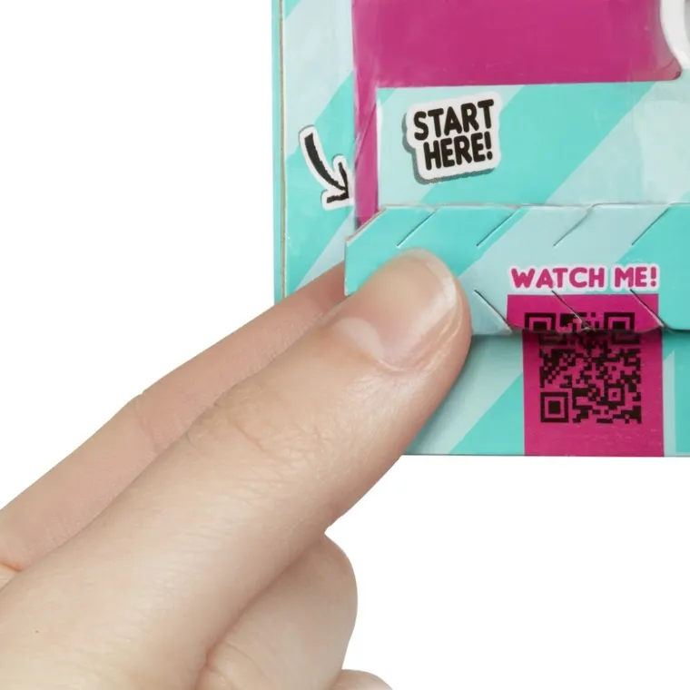 L.O.L. Surprise, Tweens, Costume Surprise, Emma Emo, papusa fashion