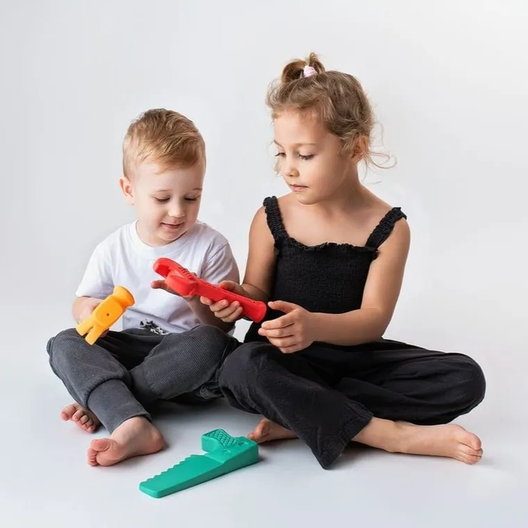 Mom's Care, unelte moi, culori pastelate