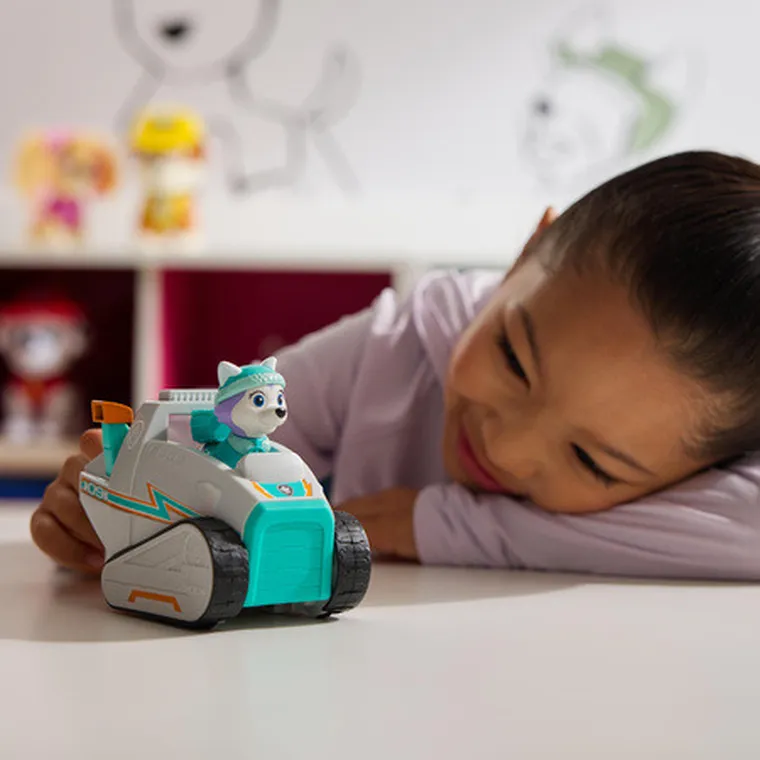 Paw Patrol, Everest, vehicul cu figurina