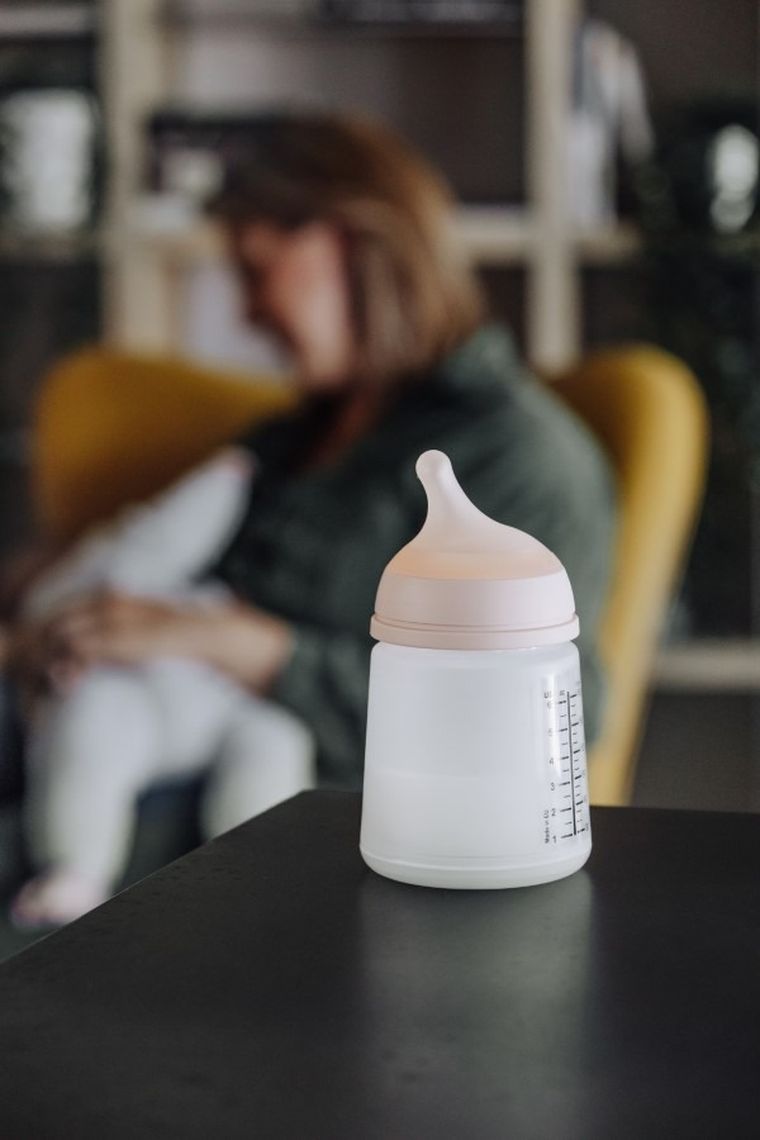 Suavinex, Zero Zero, set de biberoane, biberon 180 ml cu tetina si punga