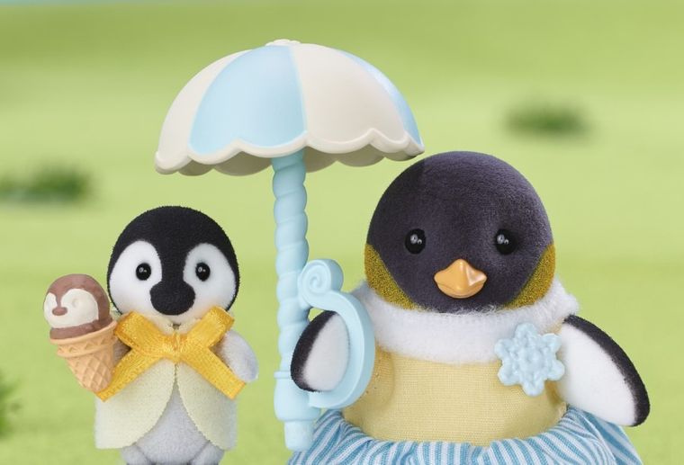 Sylvanian Families, Familia de pinguini, set de figurine, 5694