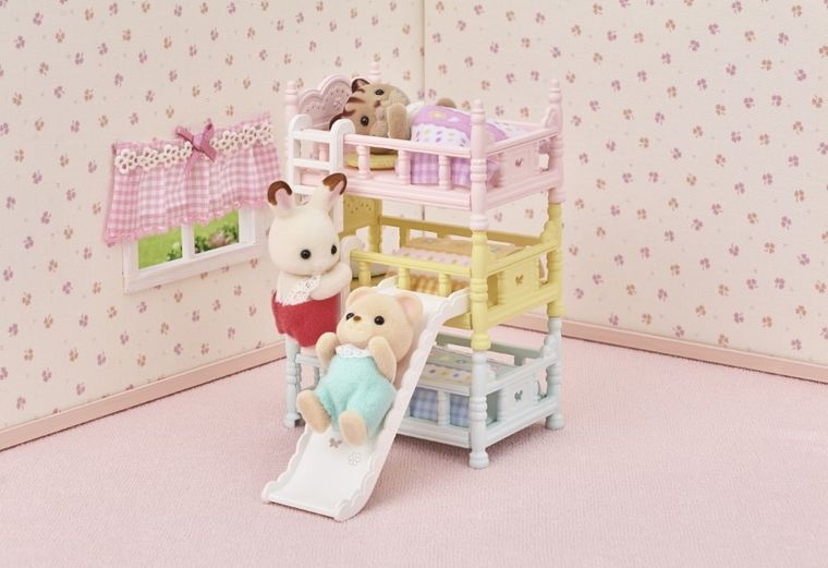 Sylvanian Families, Pat triplu, set cu accesorii, 5741