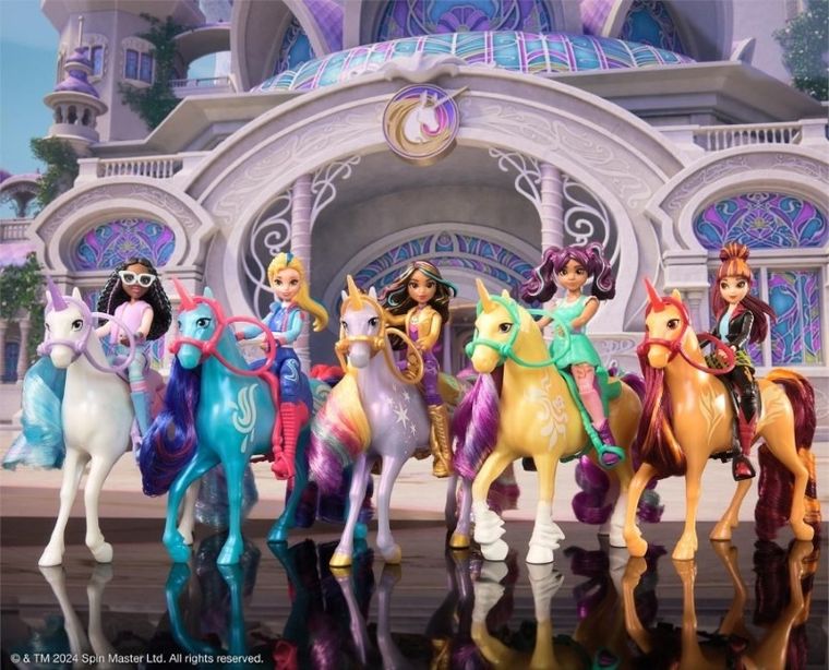 Unicorn Academy, Isabel, papusa fashion