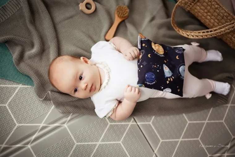 Bocioland, model fagure de miere, covoras pliabil din spuma, 150-200 cm