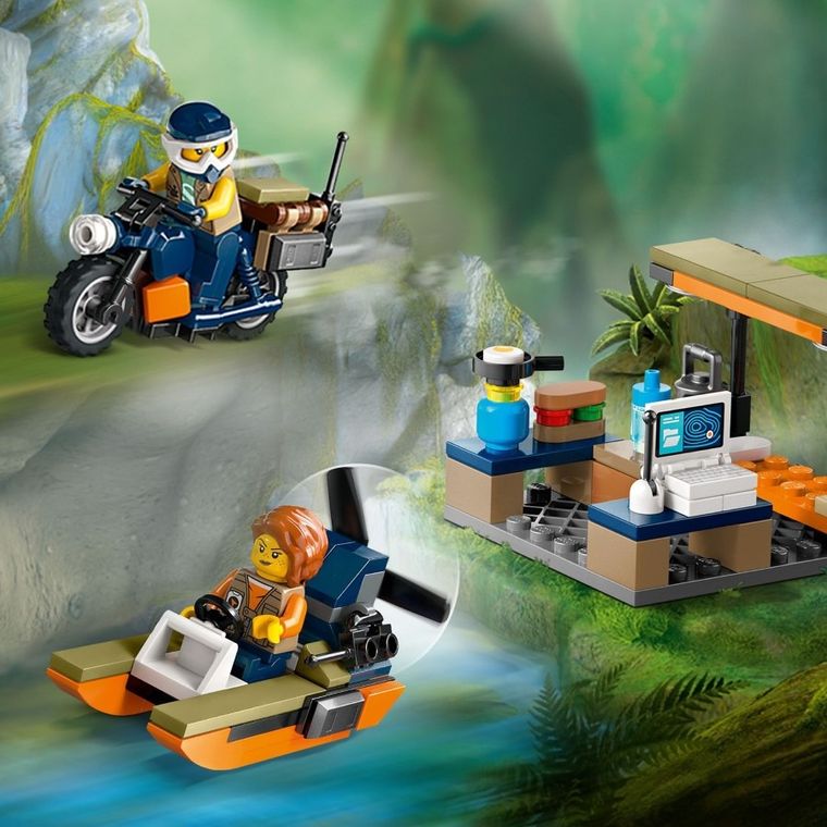 LEGO City, Elicopterul unui explorator al junglei la tabara de baza, 60437