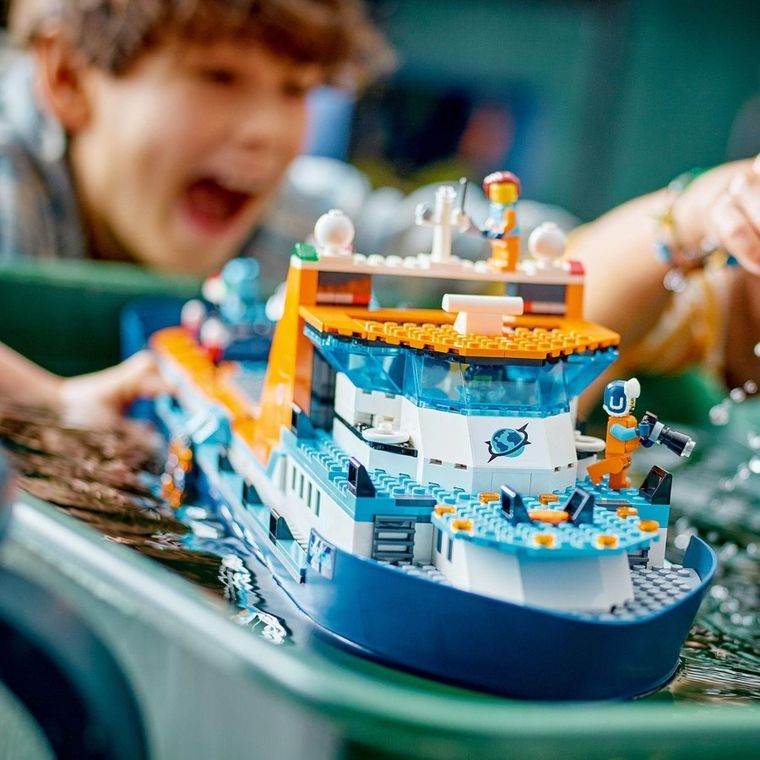 LEGO City, Nava de explorare arctica, 60368
