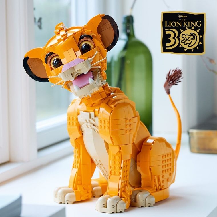 LEGO Disney, Adolescentul Simba, Regele Leu, 43247