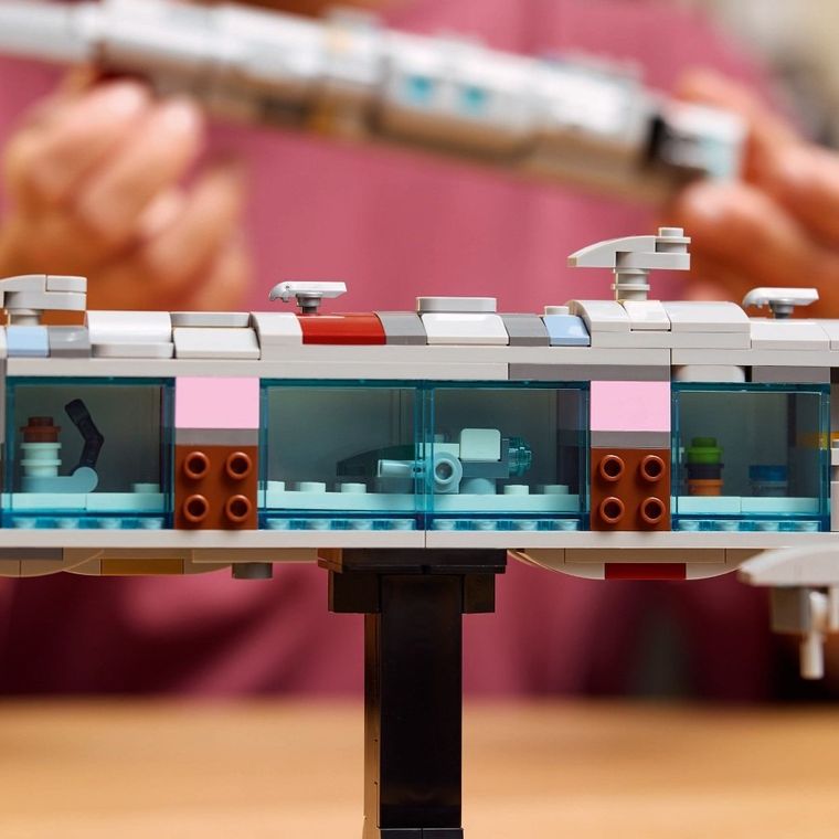 LEGO Star Wars, Nava de croaziera stelara Home One, 75405