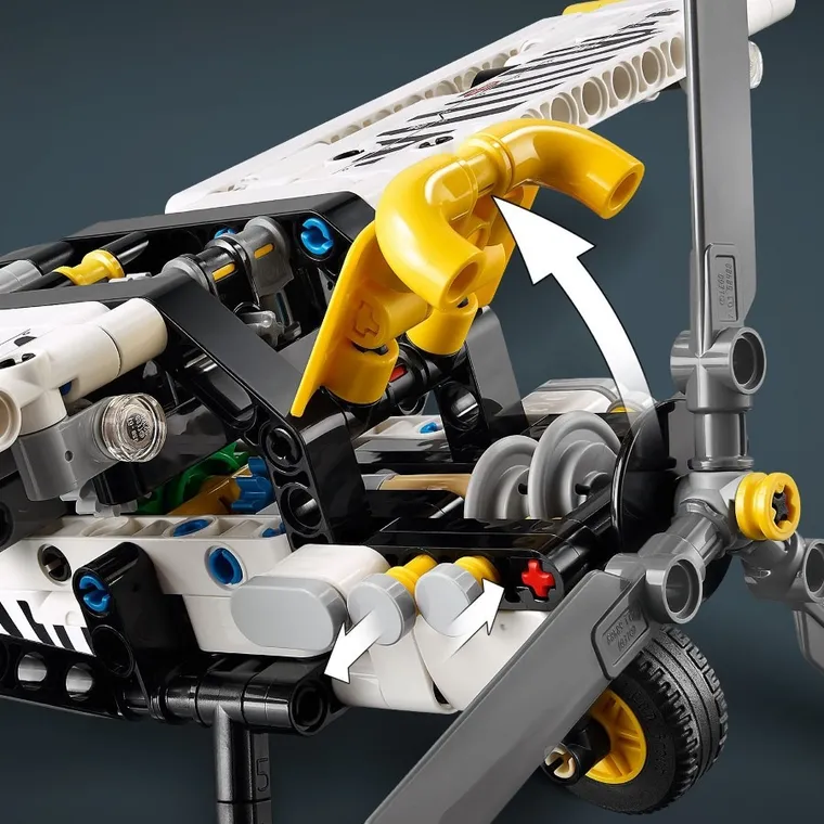 LEGO Technic, Avion pentru zone greu accesibile, 42198
