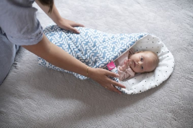 Motherhood, Paturica de infasat cu insertie din cocos, Mint Boats