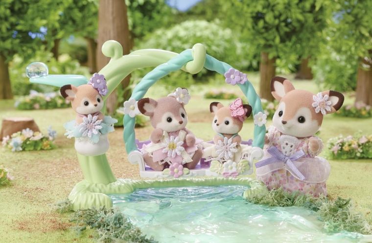 Sylvanian Families, Caprioare pe leaganul cu flori, set cu figurine, 5801