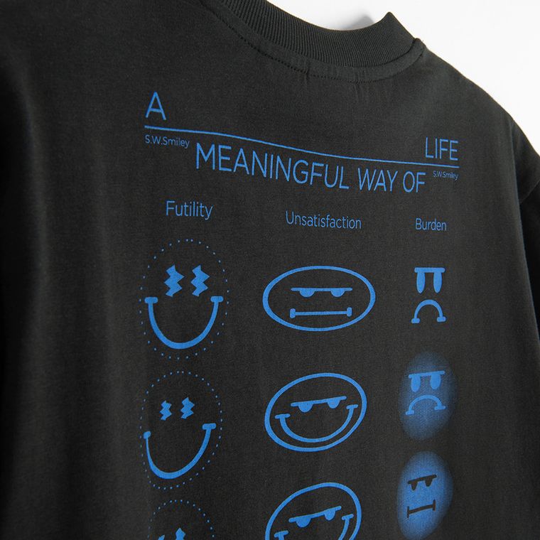 Tricou negru cu croiala relaxed S.W.Smiley NOWEAR