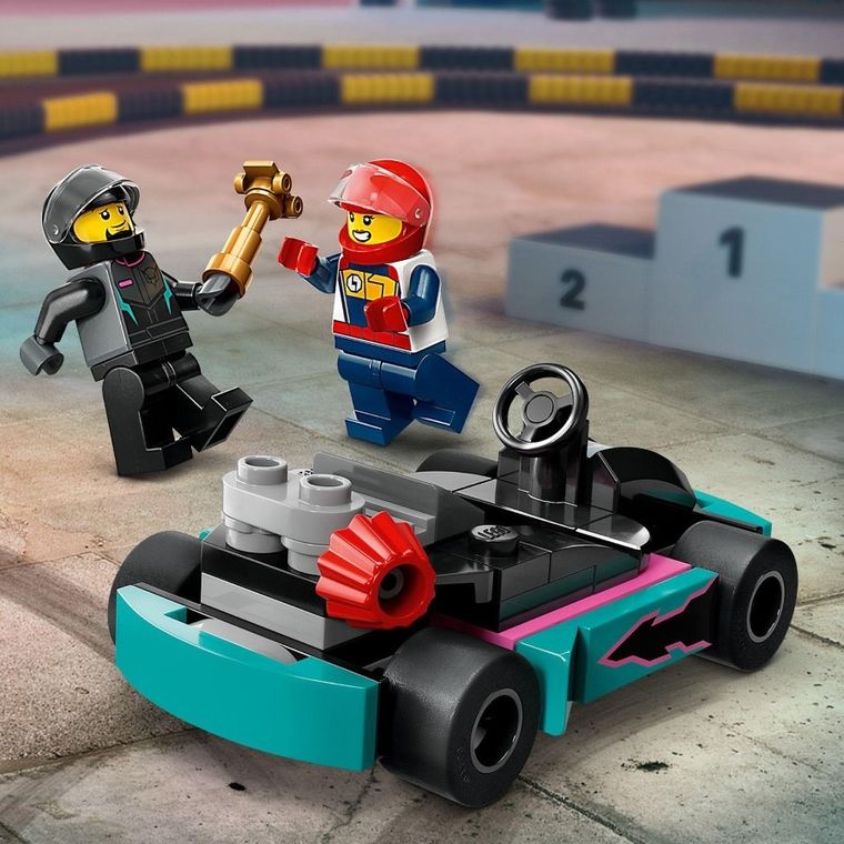 LEGO City, Carturi si piloti de curse, 60400