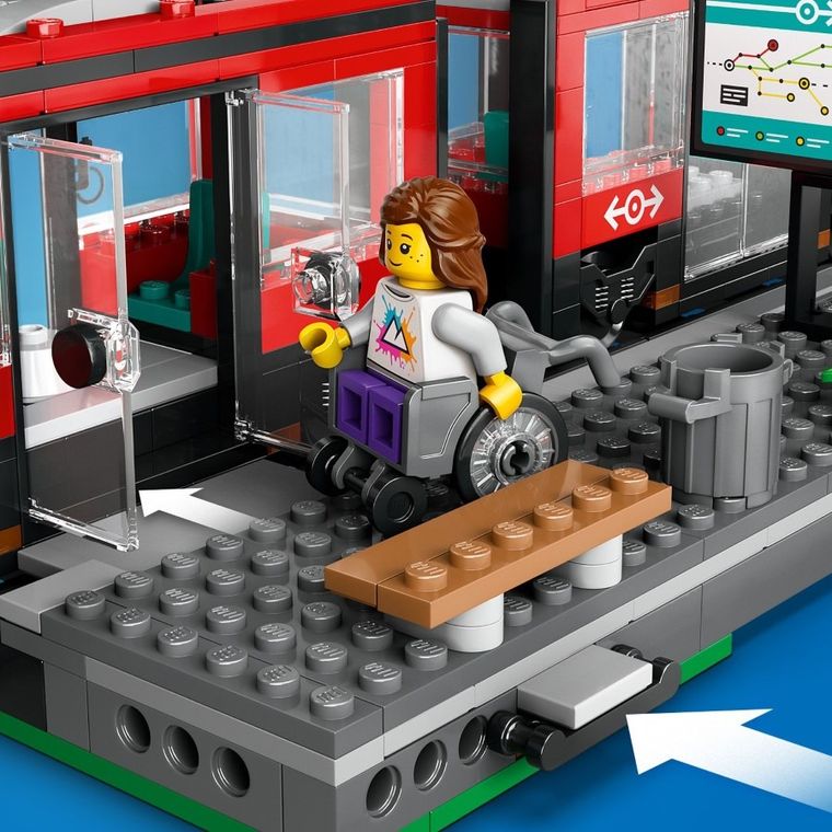 LEGO City, Statie si tramvai in centrul orasului, 60423