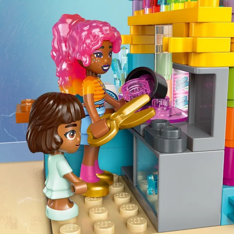 LEGO Friends, Magazin de dulciuri din orasul Heartlake, 42649