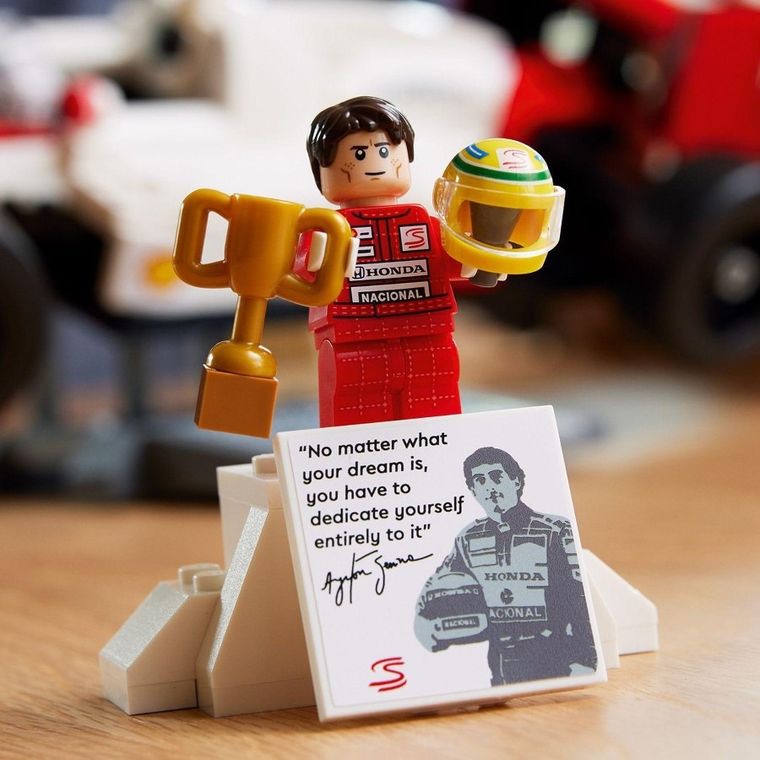 LEGO Icons, McLaren MP4/4 si Ayrton Senna, 10330