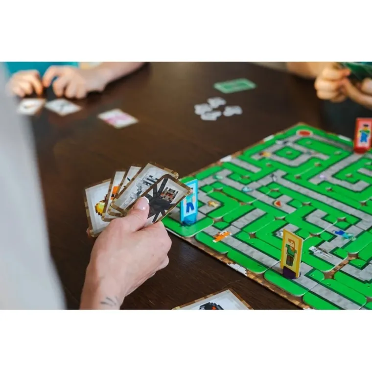 Ravensburger, Labyrinth Minecraft, joc de familie