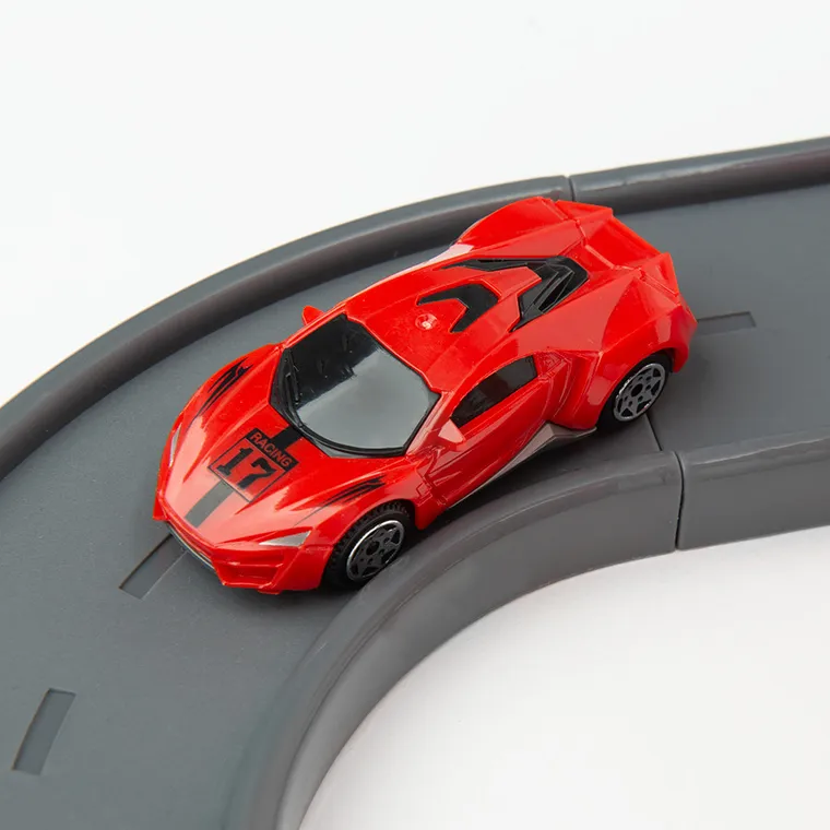 Smiki, pista de curse cu parcare si lift, set cu vehicule, 68 elemente