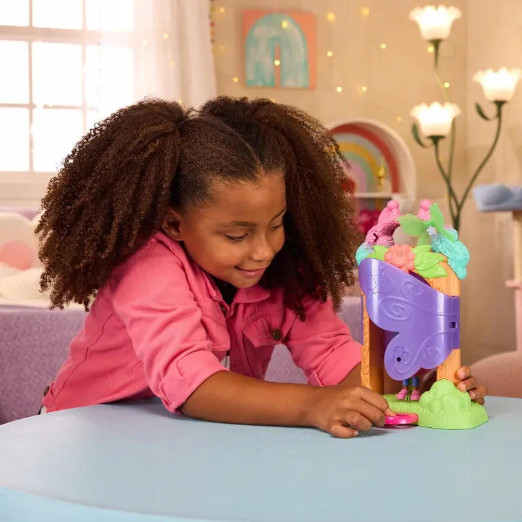 Gabby's Dollhouse, Fairy Magic Reveal Playset, set de papusa Gabby