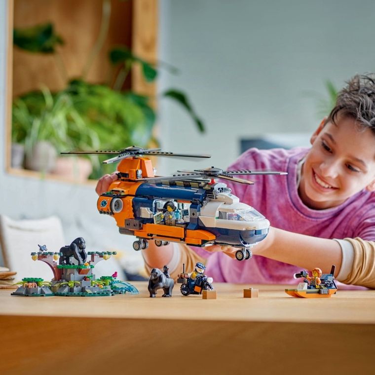 LEGO City, Elicopterul unui explorator al junglei la tabara de baza, 60437