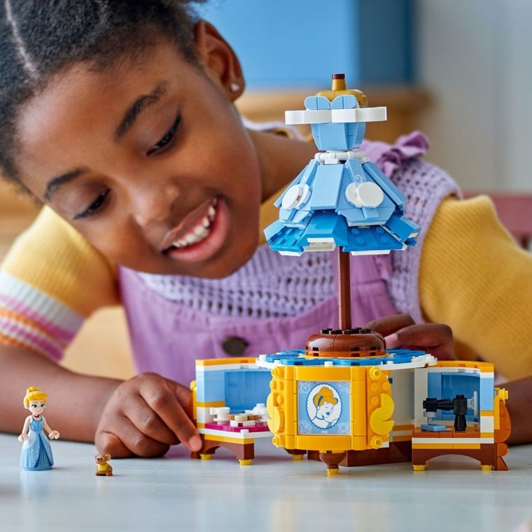 LEGO Disney Princess, Rochia Cenusaresei, 43266