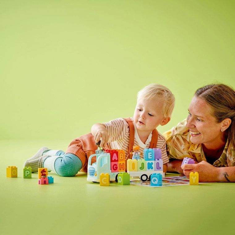LEGO DUPLO, Camion cu alfabet, 10421