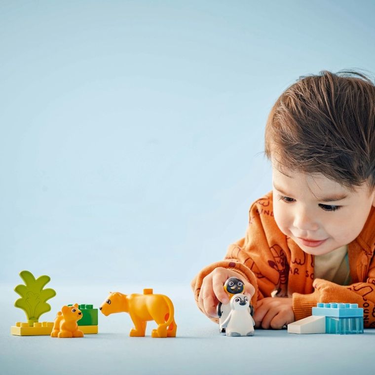 LEGO DUPLO, Familii de animale salbatice: Pinguini si lei, 10442