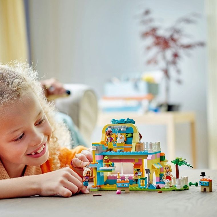LEGO Friends, Magazin de accesorii pentru animale de companie, 42650