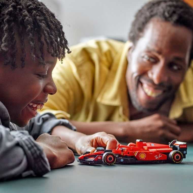 LEGO Speed Champions, Masina de curse F1 Ferrari SF-24, 77242