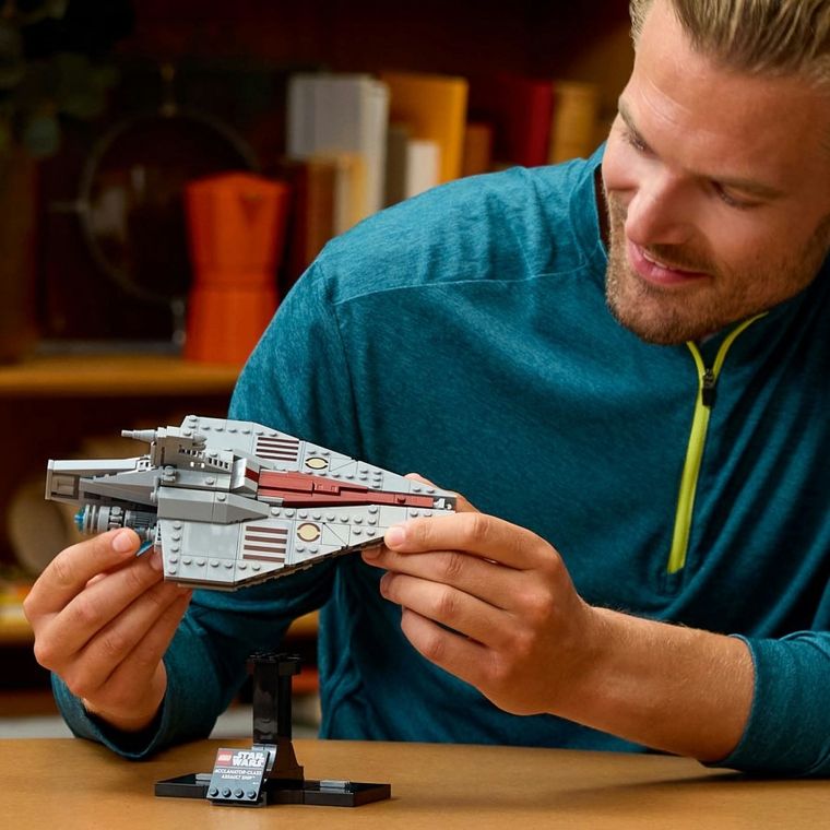 LEGO Star Wars, Nava de asalt din clasa Acclamator, 75404