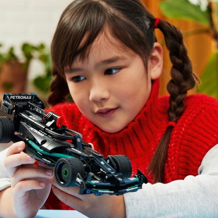 LEGO Technic, Mercedes-AMG F1 W14 E Performance Pull-Back, 42165