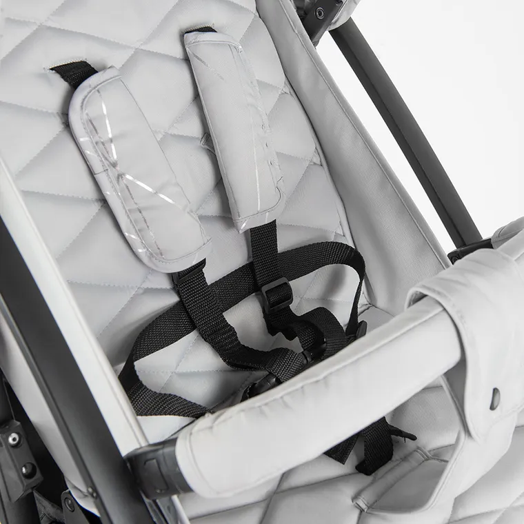 Smiki, Thunder Pro, carucior pentru copii, cadru negru, gri-argintiu