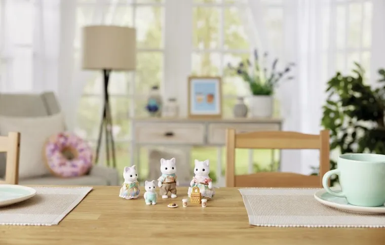 Sylvanian Families, Familia de pisicute, set de figurine, 5738