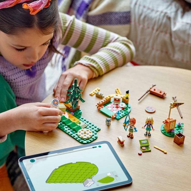 LEGO Friends, Poligonul de tir cu arcul din tabara de aventuri, 42622