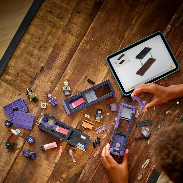 LEGO Harry Potter, Aventura cu Knight Bus, 76446