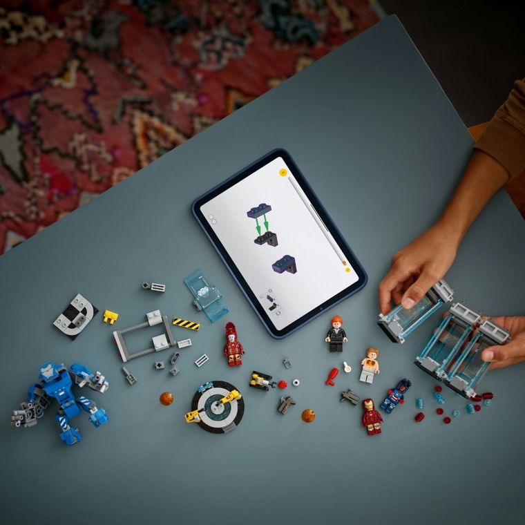 LEGO Marvel, Laboratorul lui Iron Man: Sala armurilor, 76315