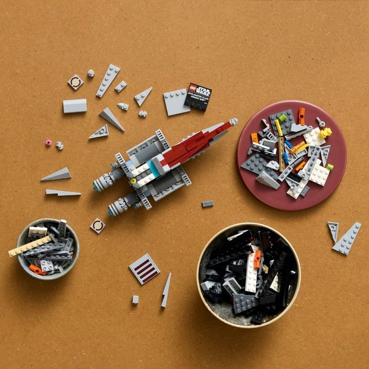 LEGO Star Wars, Nava de asalt din clasa Acclamator, 75404
