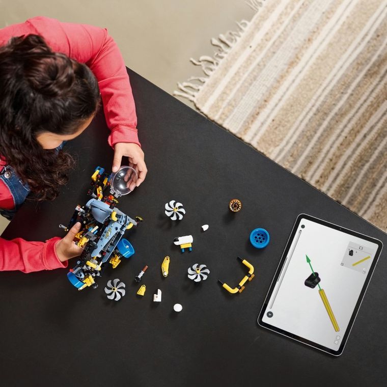 LEGO Technic, Submarin de cercetare la mare adancime, 42201