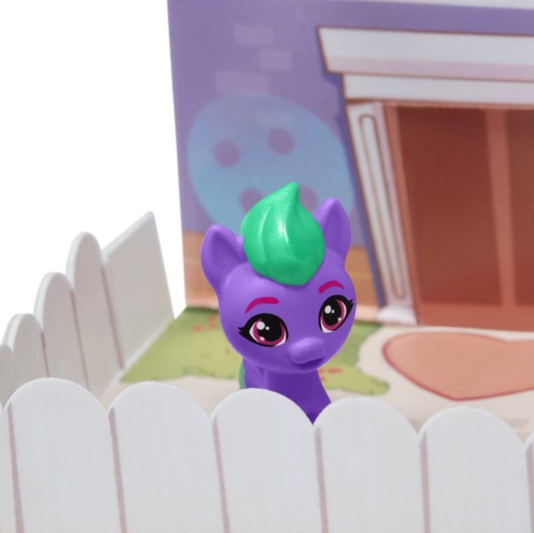 My Little Pony, Epic Mini Crystal Brighthouse, set de joaca cu figurine si accesorii